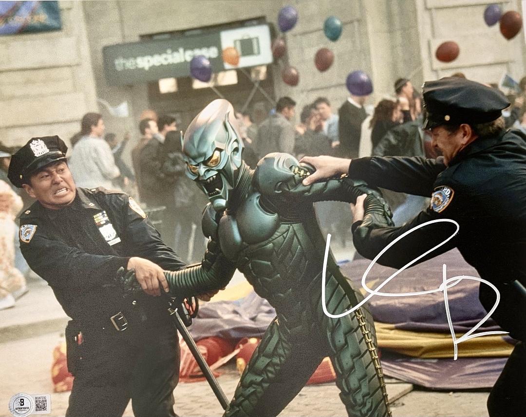 Willem Dafoe Green Goblin signed 11x14 (Spiderman) - Beckett COA